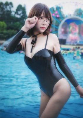 迪拜女孩在线